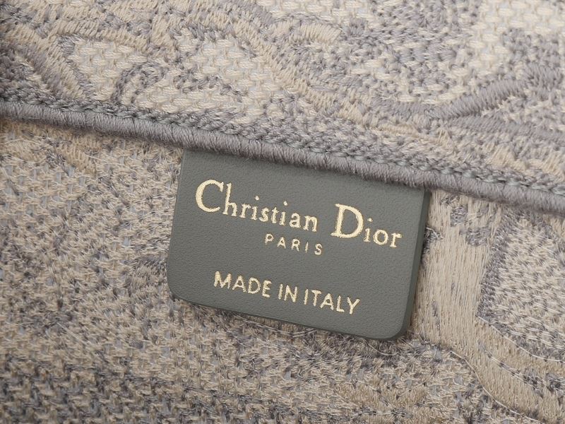 Christian Dior Shopping Bags